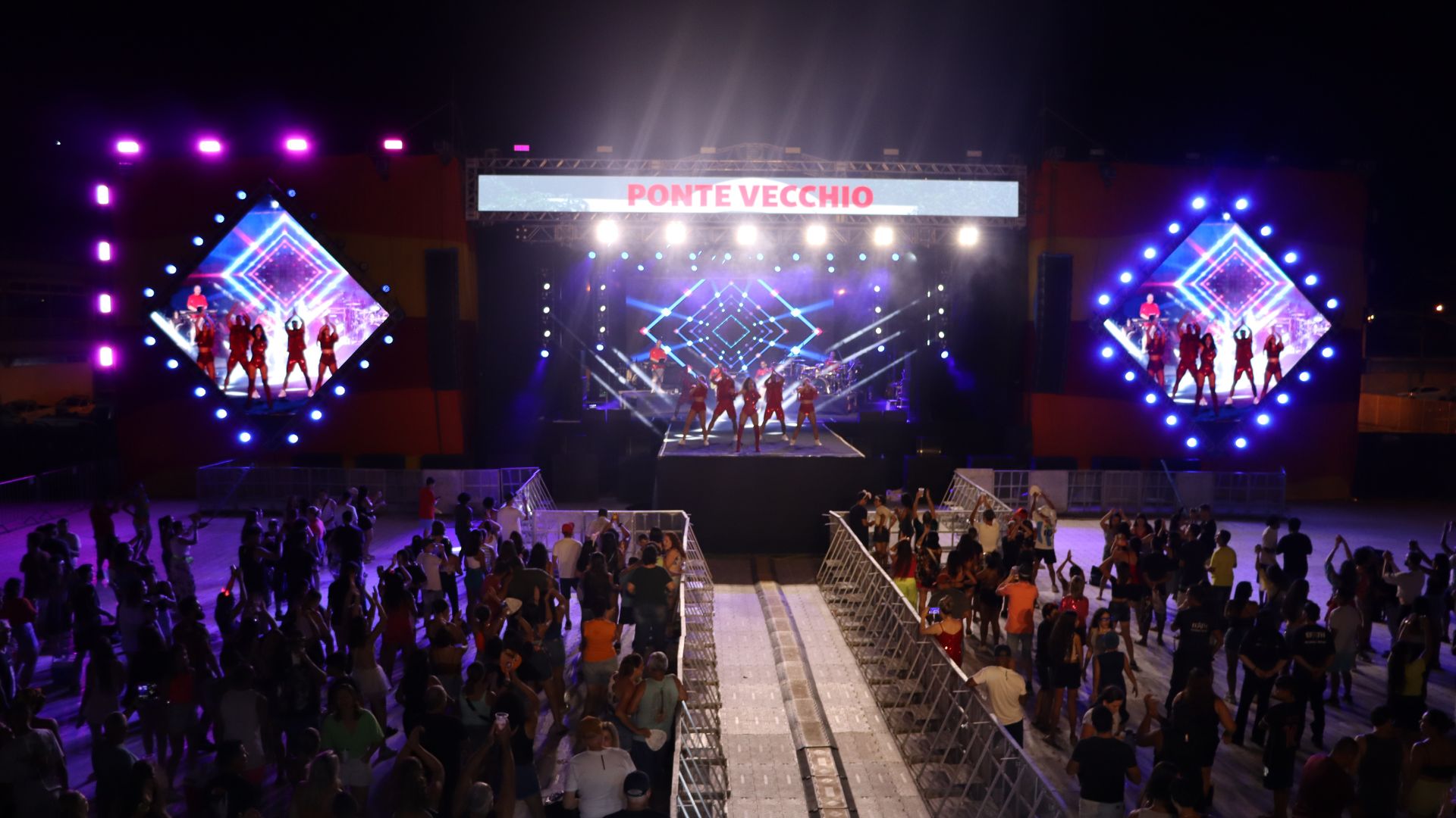 EXTINTORES DE INCÊNDIO (8)